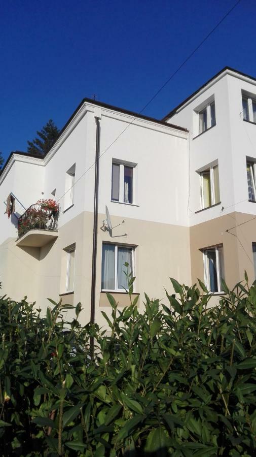 Apartament Blue Krosno Exteriér fotografie